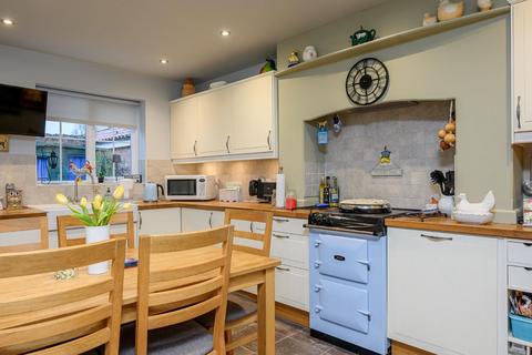 3 bedroom detached house for sale, Main Street, Scagglethorpe, Malton