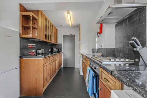 undefined, Langdale Avenue, Leeds