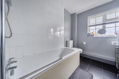 4 bedroom detached house for sale, Merlin Way, Covingham, Swindon, SN3