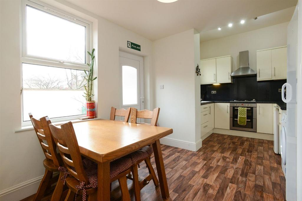 Communal Kitchen