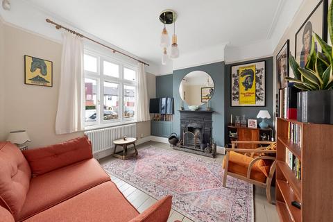 3 bedroom end of terrace house for sale, Burford Road, Catford, London, SE6