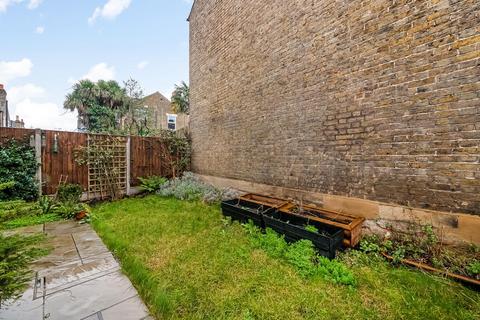3 bedroom end of terrace house for sale, Burford Road, Catford, London, SE6