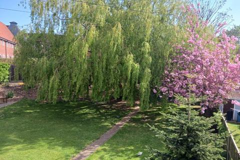 undefined, Clopton Gardens, Hadleigh IP7