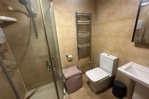 1 bedroom flat to rent, 106, Belgrave Gate Leicester, LE1 3GR