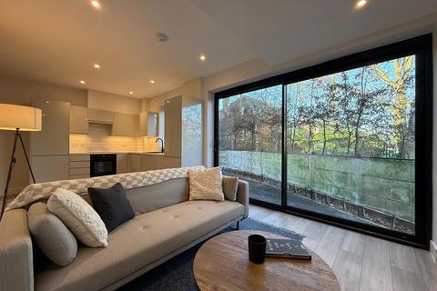 2 bedroom flat for sale, Dunfield Road, Catford, SE6