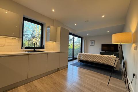 2 bedroom flat for sale, Dunfield Road, Catford, SE6