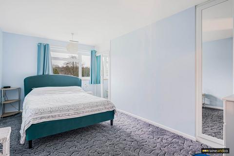 undefined, Pleasant Rise, Hatfield