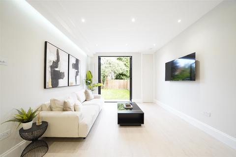 2 bedroom flat for sale, Furness Road, London NW10