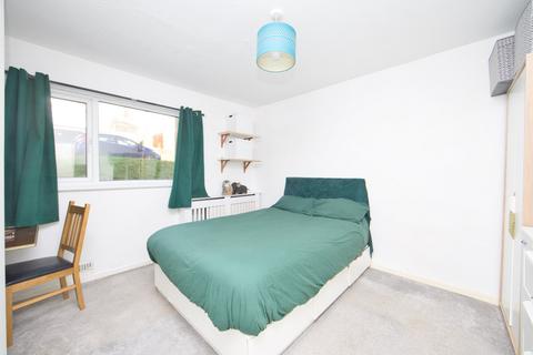 2 bedroom flat for sale, Holywell Avenue, Folkestone, Kent, CT19