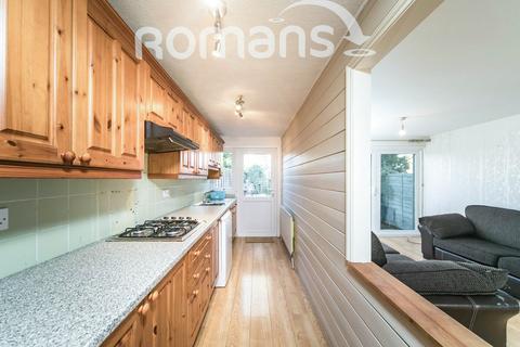 3 bedroom terraced house to rent, Maple Close, Sonning Common, Reading, RG4