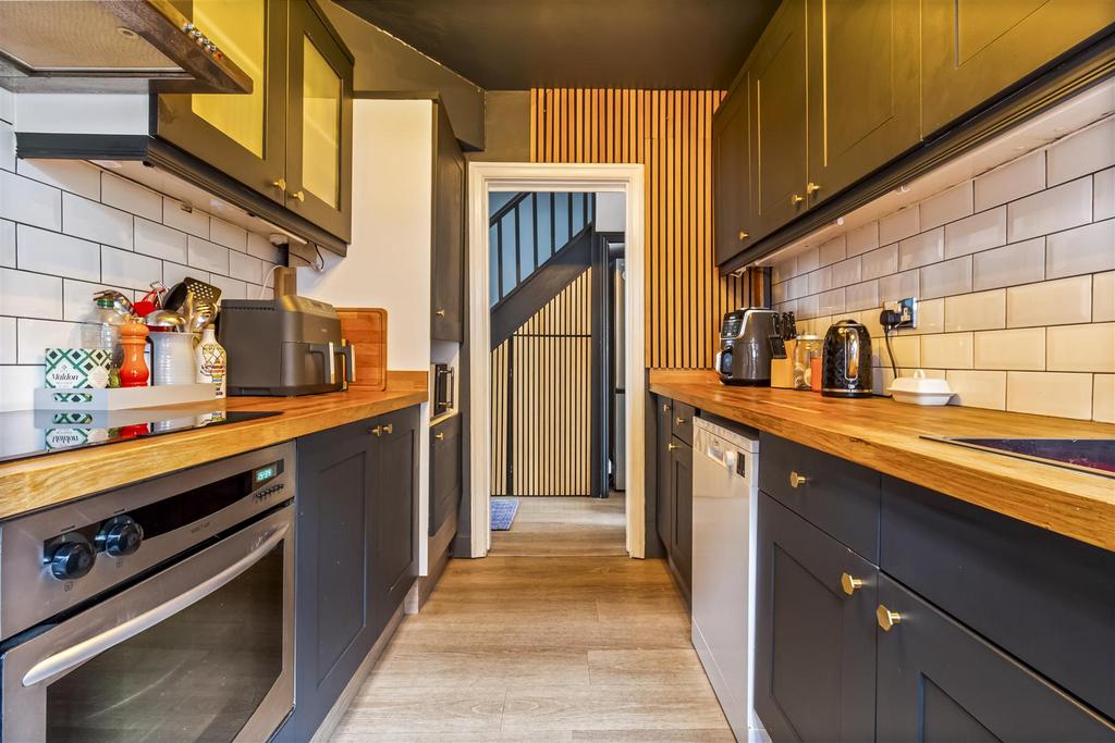 90 Bruce avenue-004.JPG