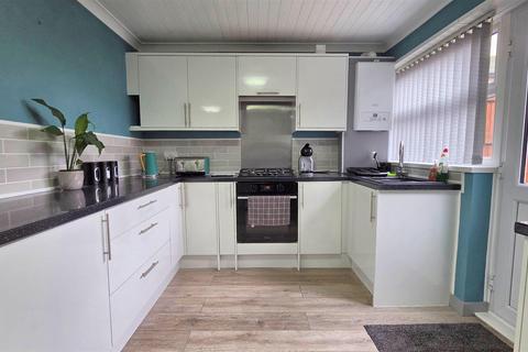 3 bedroom end of terrace house for sale, Beccles Road, Gorleston