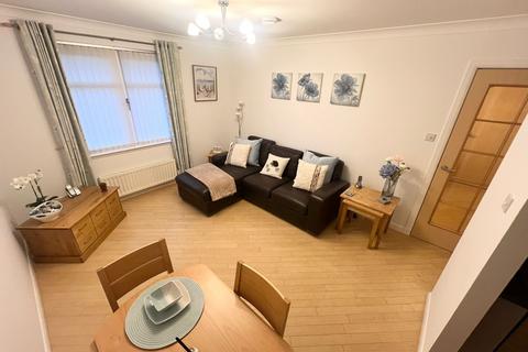 2 bedroom flat to rent, Grandholm Crescent, Aberdeen AB22
