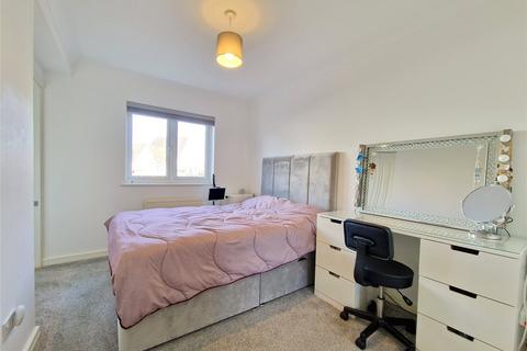 2 bedroom maisonette to rent, Hartigan Place, Woodley, Reading, Berkshire, RG5