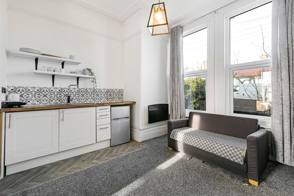 Reception/Kitchen