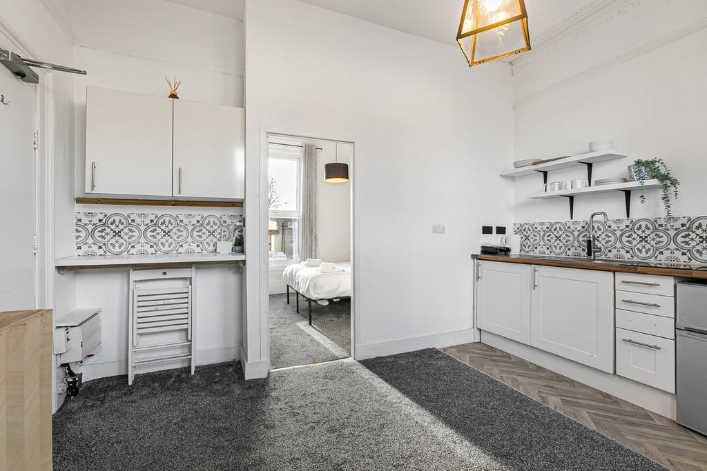 Reception/Kitchen