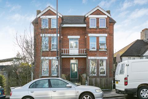 1 bedroom apartment for sale, Canham Road, London, SE25