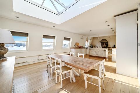 3 bedroom apartment for sale, Queen's Gate, South Kensington, SW7
