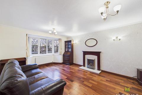 4 bedroom detached house for sale, Wedgefields Close, Hadnall, Shrewsbury