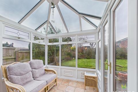 4 bedroom detached house for sale, Wedgefields Close, Hadnall, Shrewsbury