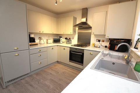 3 bedroom semi-detached house for sale, Marigold Way, Stotfold, Hitchin, SG5