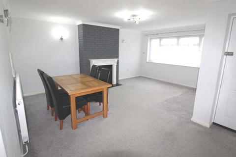 3 bedroom detached bungalow to rent, Deal Way, Brightlingsea CO7