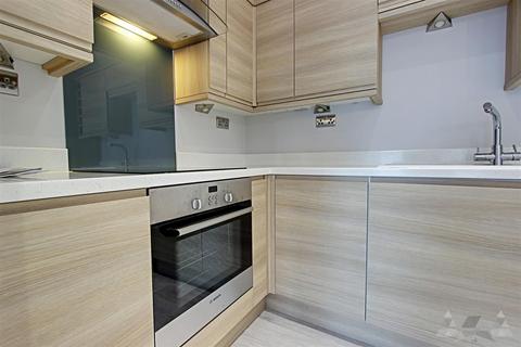1 bedroom semi-detached house to rent, Arun Dale, Mansfield NG19