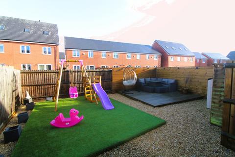 2 bedroom end of terrace house for sale, Augusta Drive, Bridgwater TA6