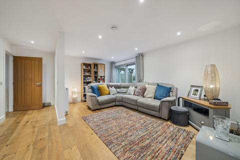 2 bedroom flat for sale, Newton Of Buttergrass, Blackford, PH4