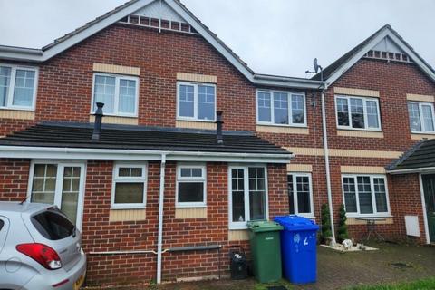 2 bedroom terraced house to rent, Aldershot
