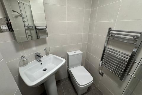 2 bedroom flat to rent, Mint Drive, Hockley, B18