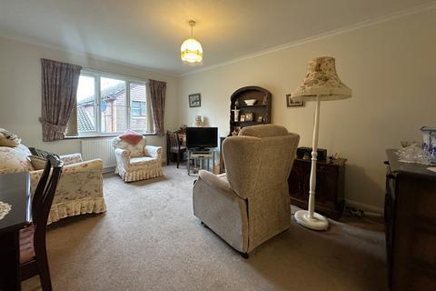 2 bedroom retirement property for sale, Bridgeside, Deal, CT14