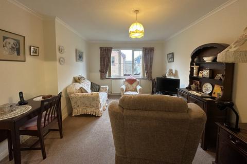 2 bedroom retirement property for sale, Bridgeside, Deal, CT14