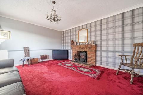 5 bedroom detached house for sale, Green End Road, Great Barford