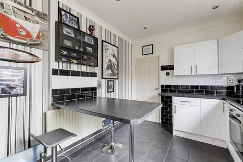 3 bedroom terraced house for sale, Bonington Drive, Arnold NG5