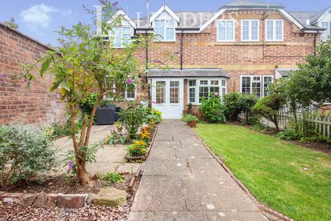2 bedroom terraced house to rent, Belmont Mews, Park Road, CV32