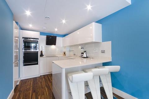 2 bedroom flat to rent, Altitude Point, Alie Street, Aldgate, London, E1