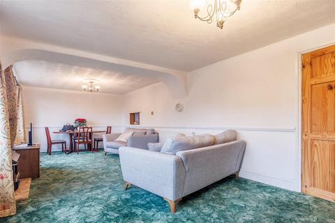 undefined, Beaconfield Avenue, Epping