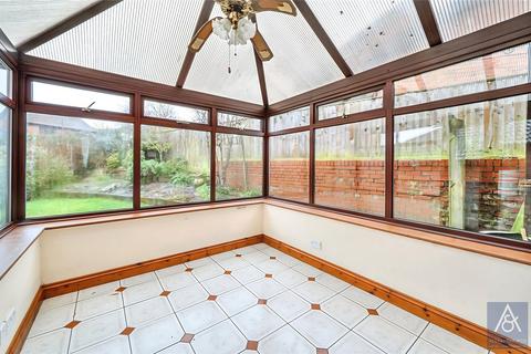 4 bedroom detached house for sale, Sycamore Leys, Buckingham MK18
