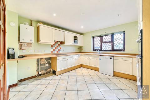 4 bedroom detached house for sale, Sycamore Leys, Buckingham MK18