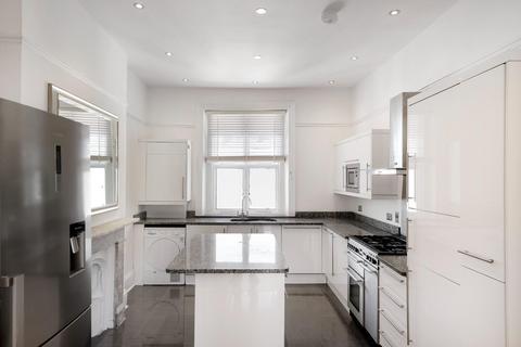 4 bedroom flat to rent, Lancaster Drive, Belsize Park, NW3