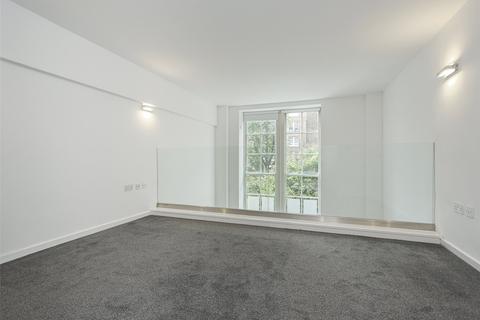 1 bedroom apartment for sale, Drummond Way, Highbury & Islington N1