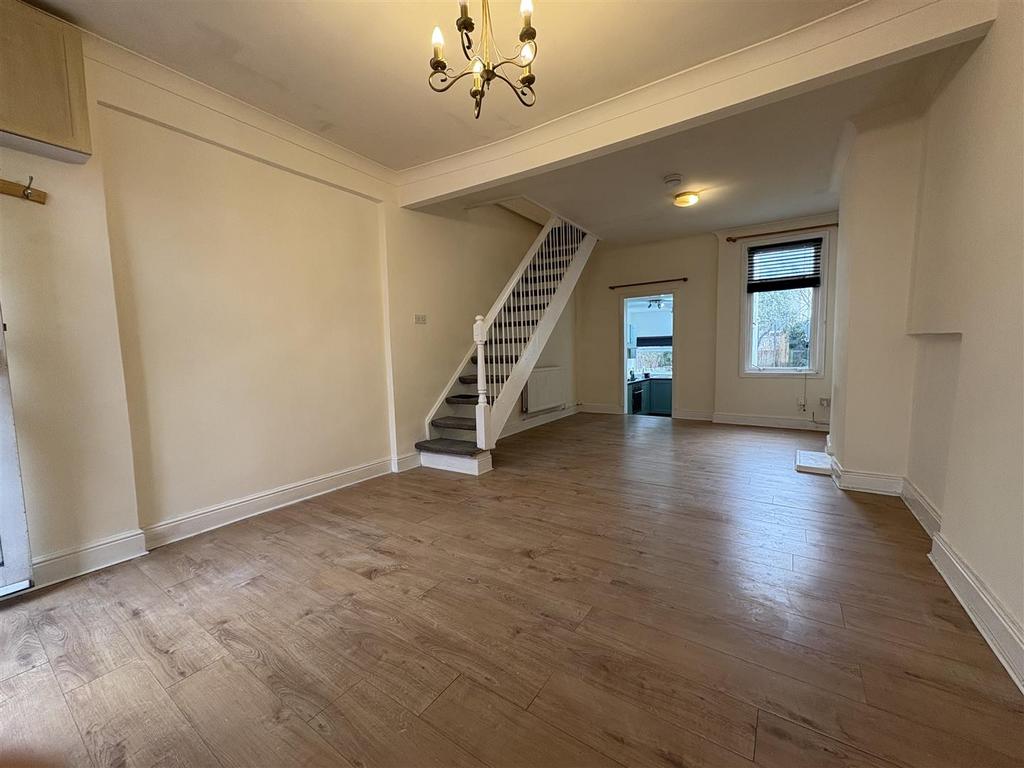 Living room 2