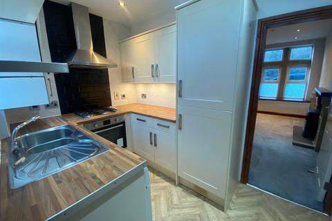 2 bedroom cottage to rent, Lower Wellhouse, Golcar, Huddersfield