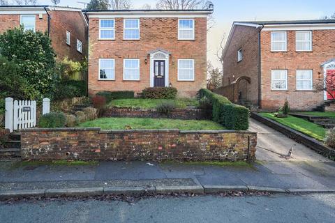 4 bedroom detached house to rent, Rymers Close, Tunbridge Wells TN2