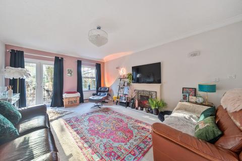 4 bedroom detached house to rent, Rymers Close, Tunbridge Wells TN2