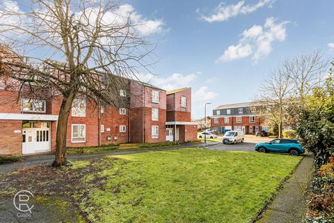 1 bedroom flat for sale, Charles Road, London, W13