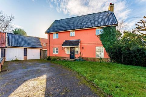 4 bedroom detached house for sale, Linden Court, Eye IP23
