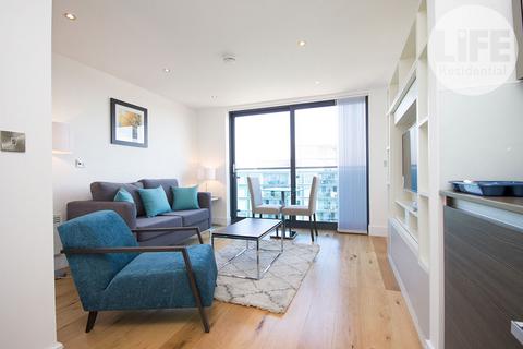 Studio to rent, Station Road, Hayes UB3