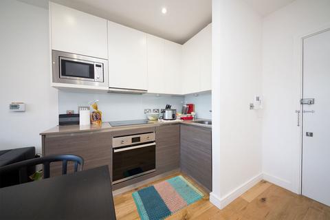 undefined, Lampton Road, Hounslow TW3